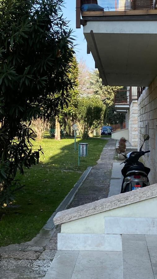 House Paradiso Castelnuovo del Garda Exterior photo