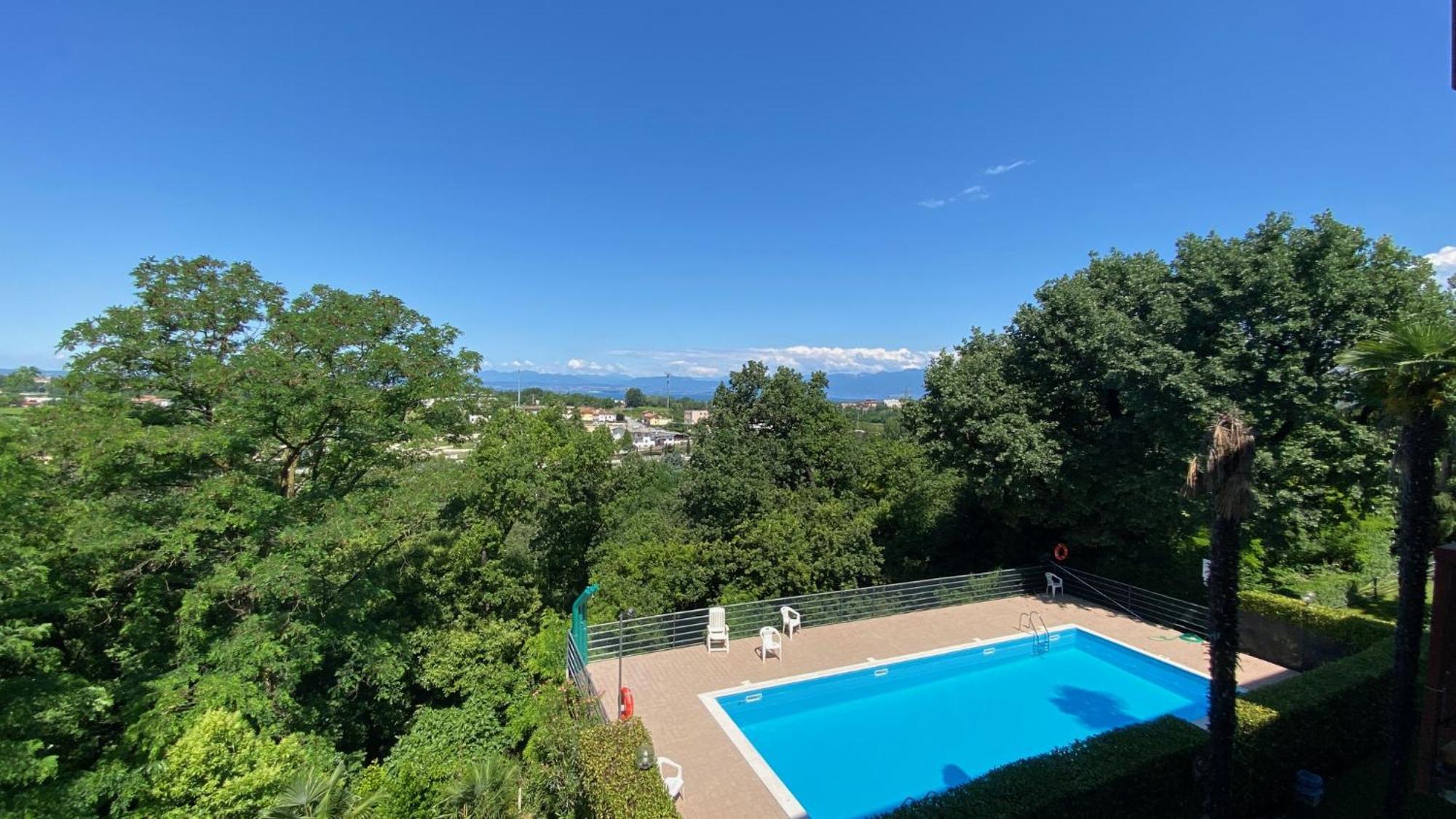 House Paradiso Castelnuovo del Garda Exterior photo