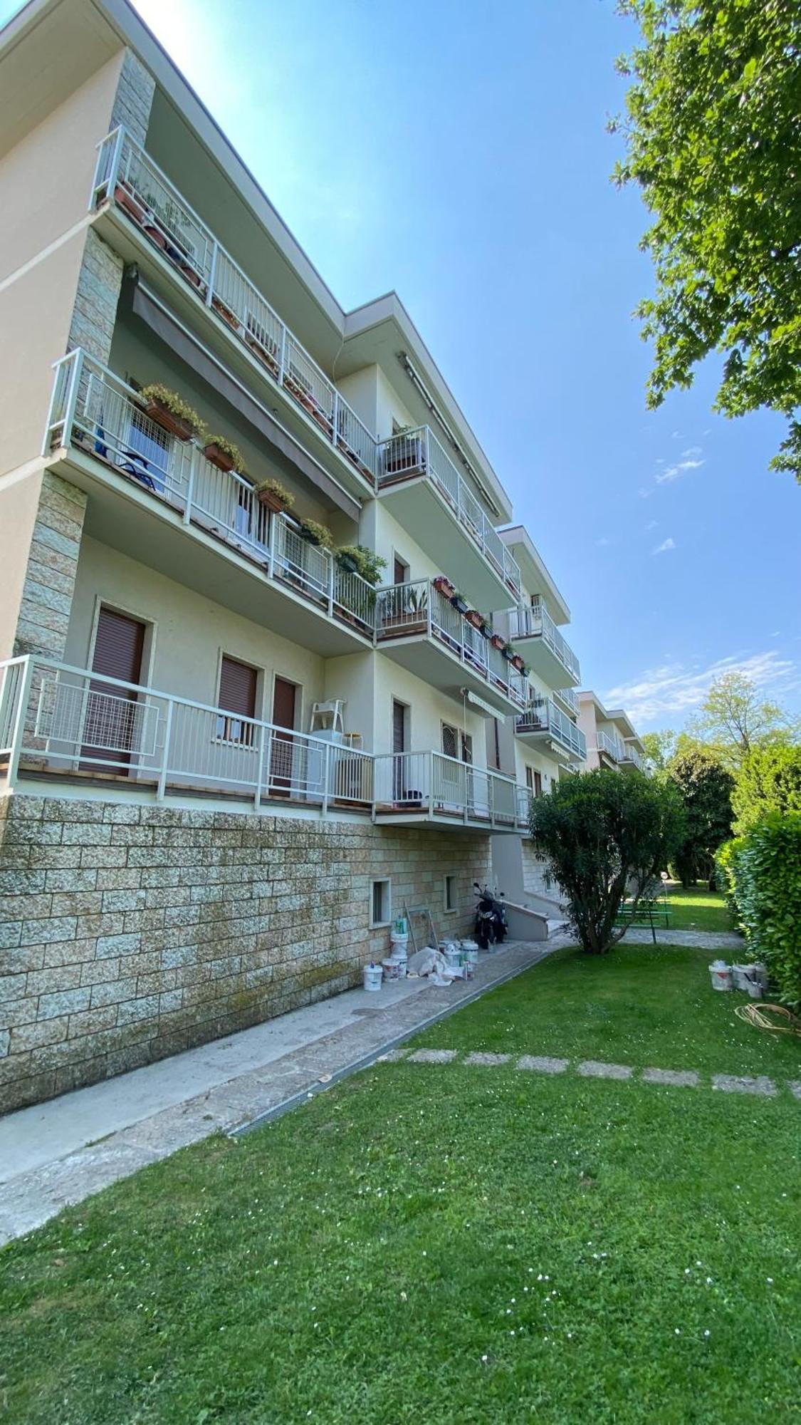 House Paradiso Castelnuovo del Garda Exterior photo